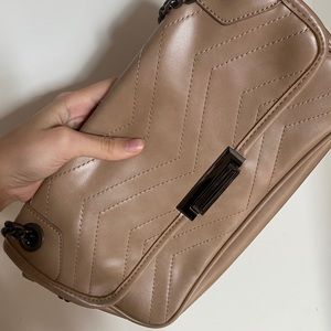 Melie Bianco vegan leather crossbody💛